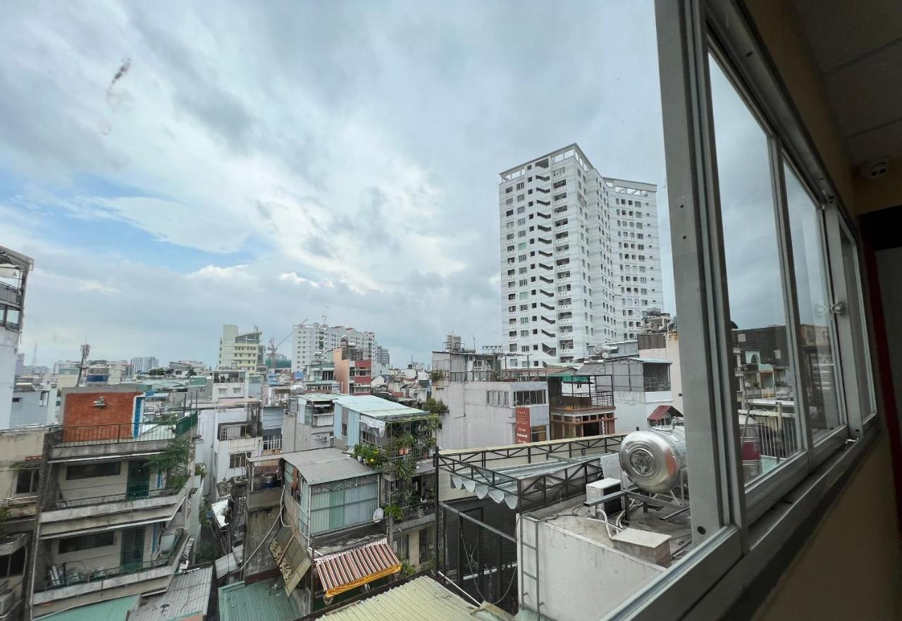 Meru Bandar Ho Chi Minh Luaran gambar